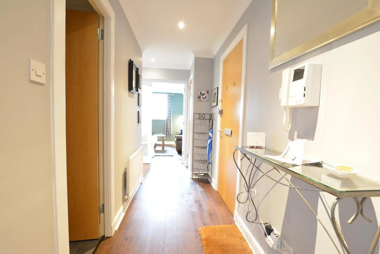 Holyrood Park - Carparking Included! Apartment Edinburgh