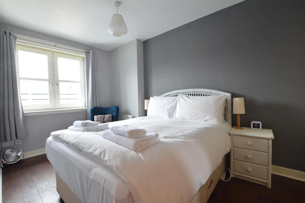 Holyrood Park - Carparking Included! Apartment Edinburgh