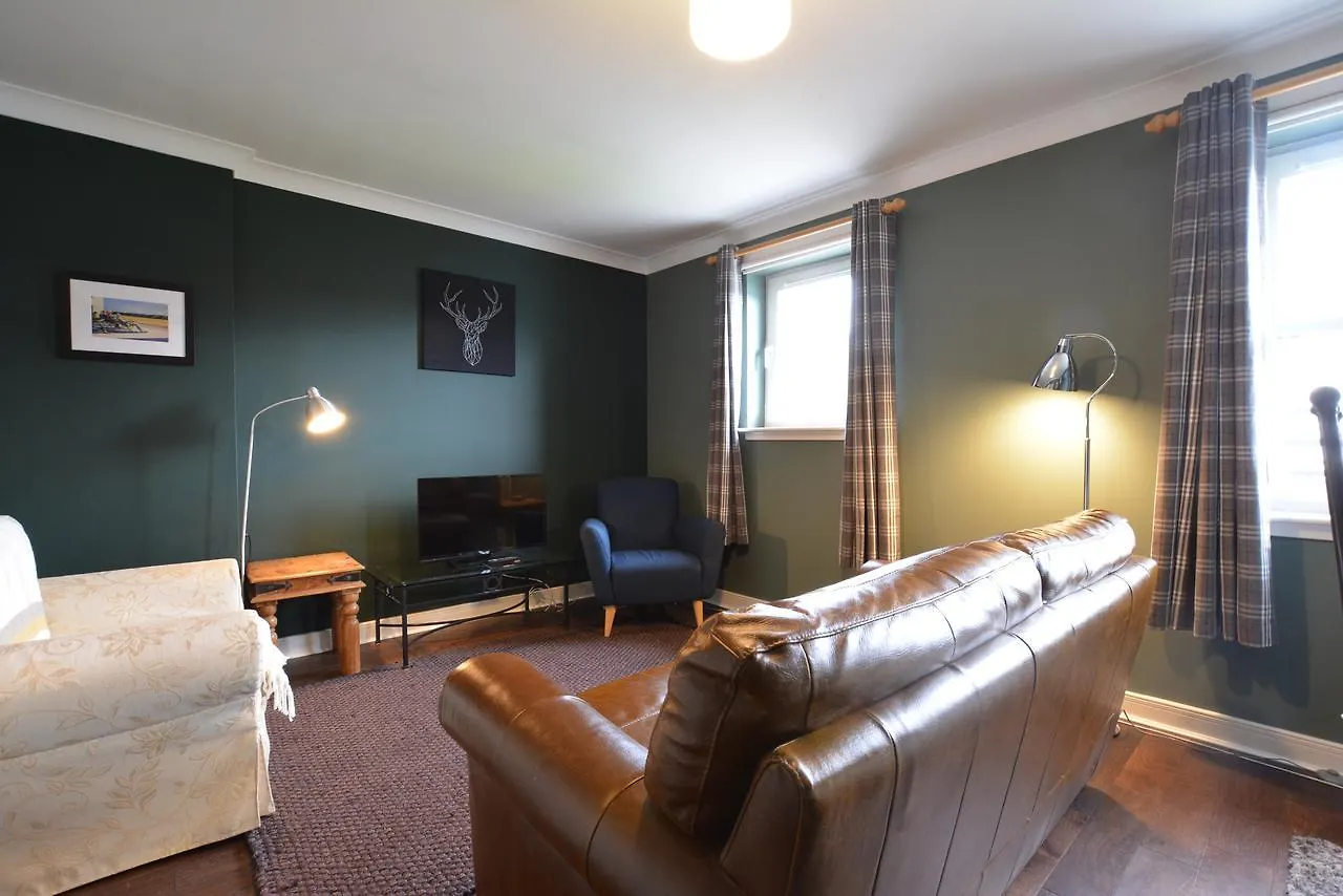 Holyrood Park - Carparking Included! Apartment Edinburgh